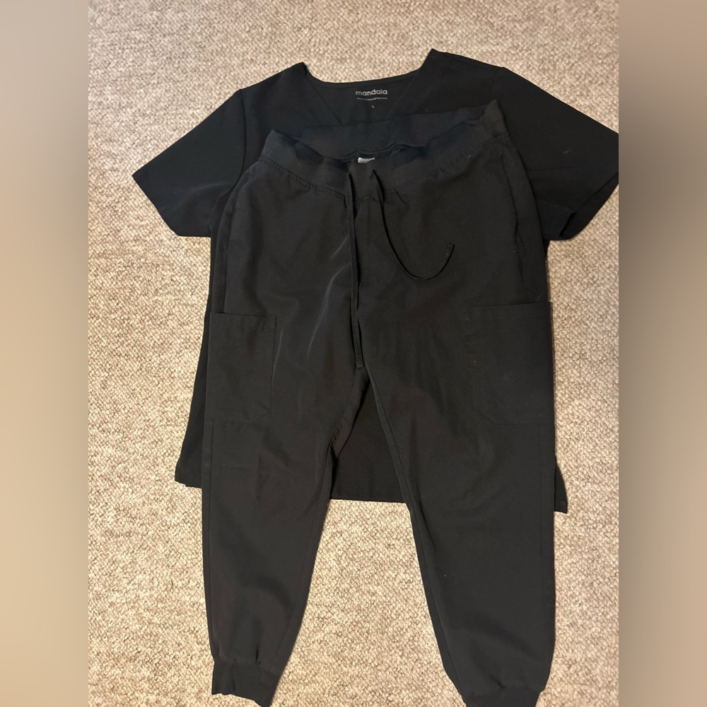 Black Mandala Jogger Scrub Set